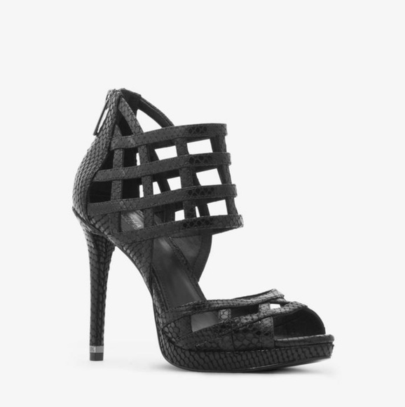 NEW Michael Kors heels - Picture 7 of 8